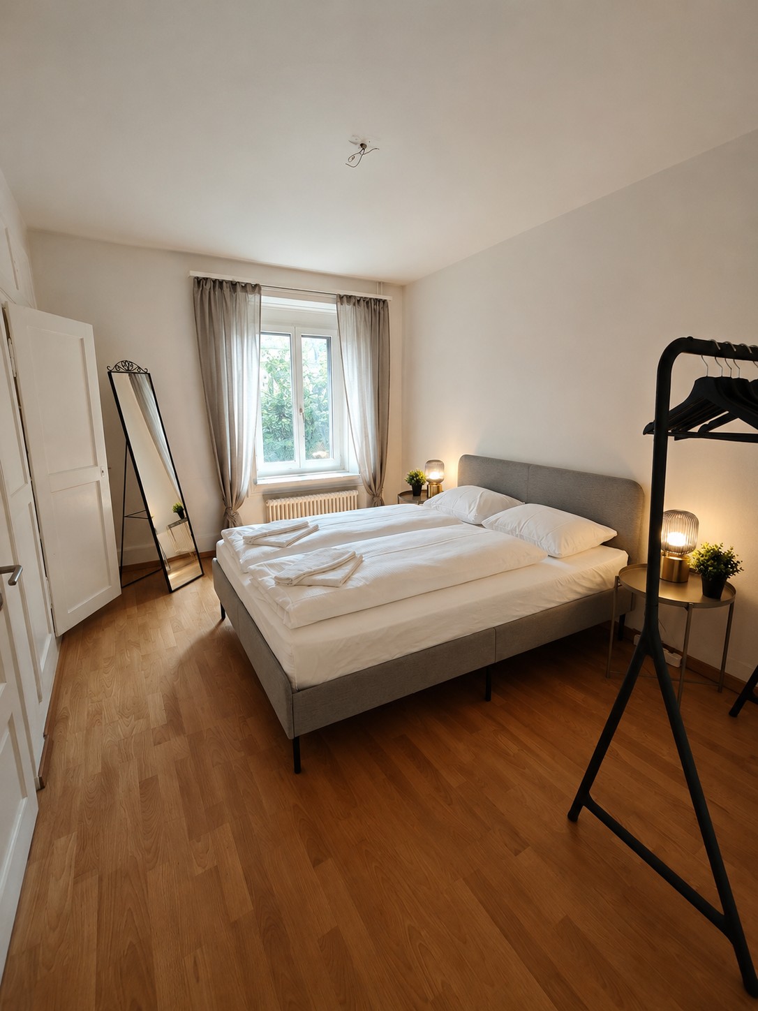 Room in a shared flat, Foto 1 von 3