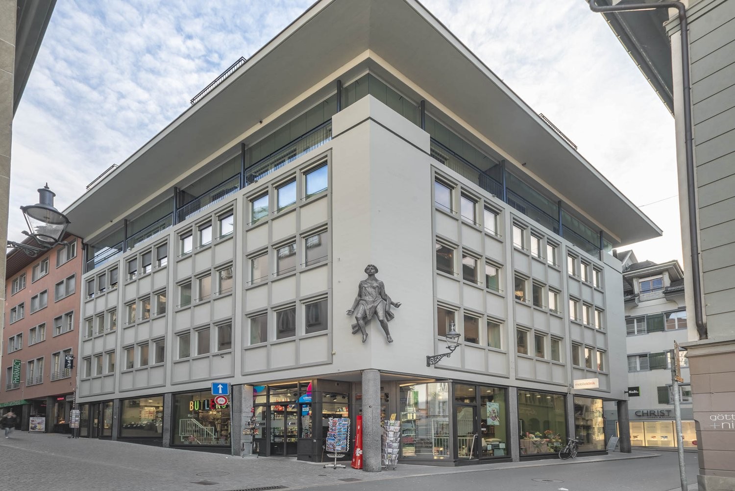 275m² studio professionale