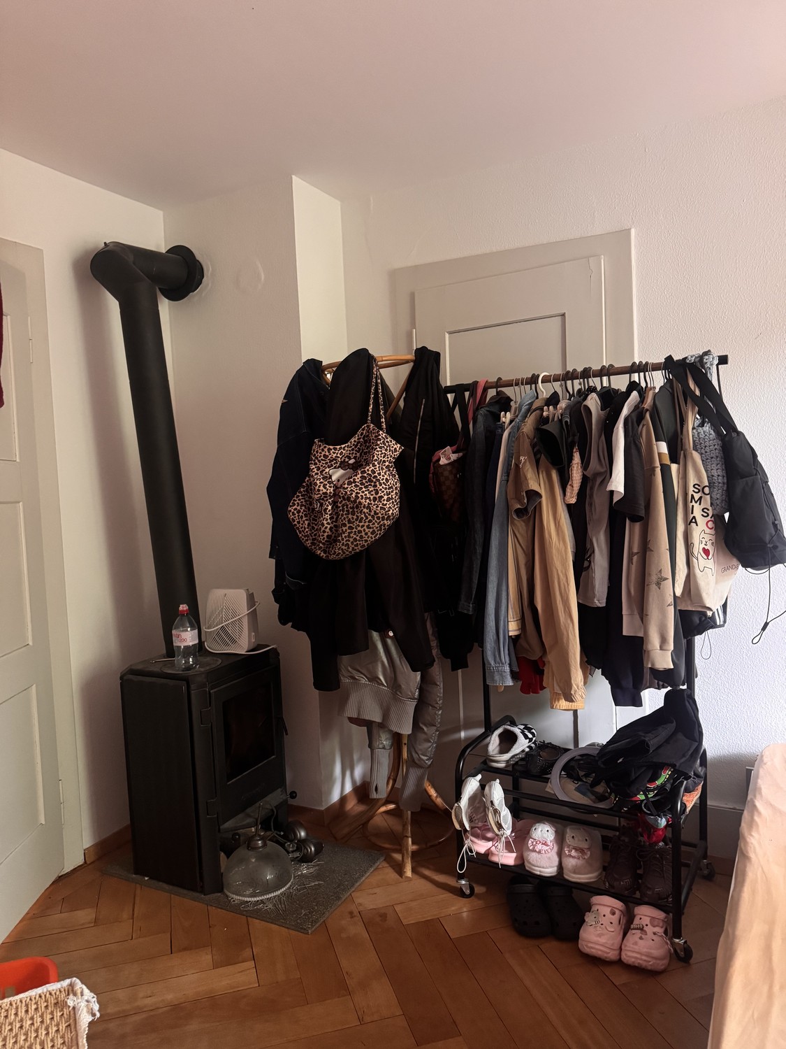 Room in a shared flat, Foto 3 von 3