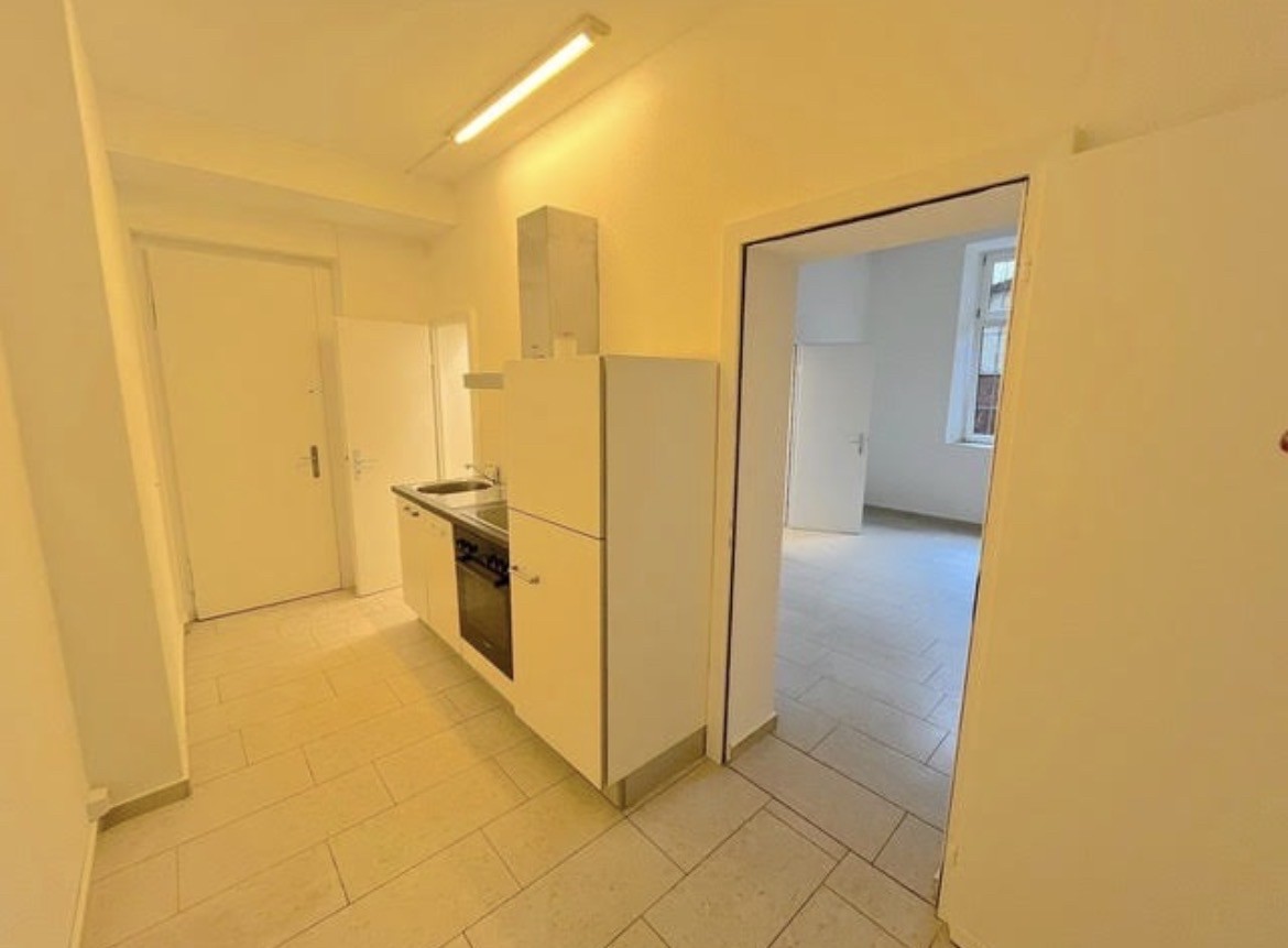 1 room apartment, Foto 1 von 3