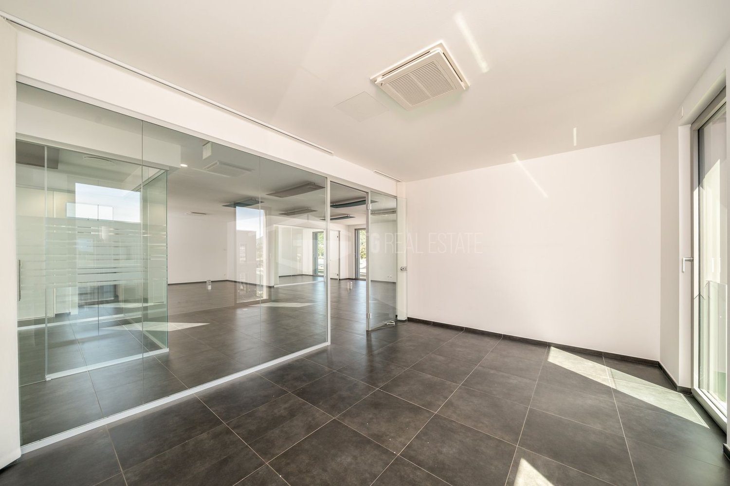 Office, Foto 7 von 10