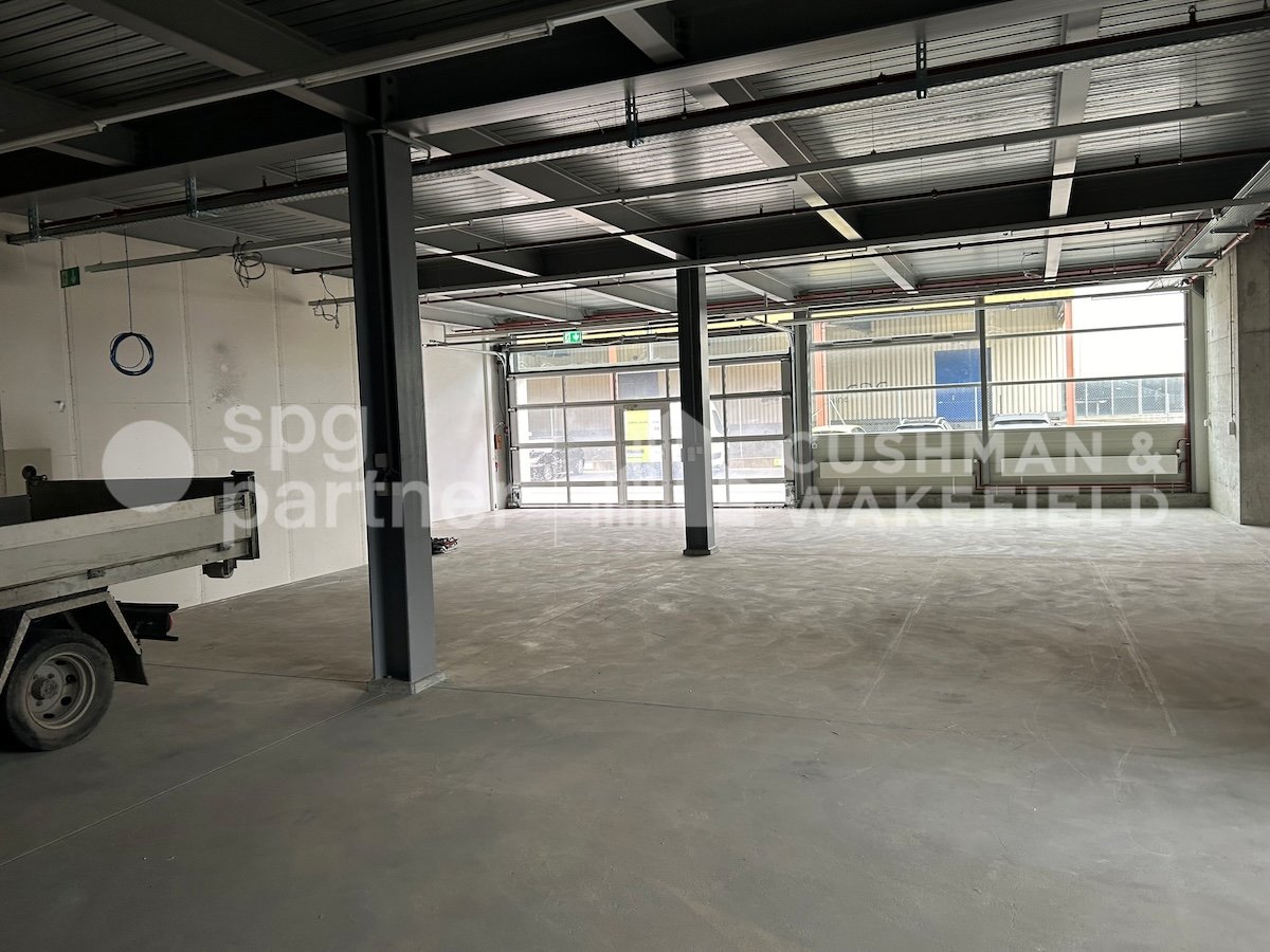 305m² storage room, Foto 9 von 10