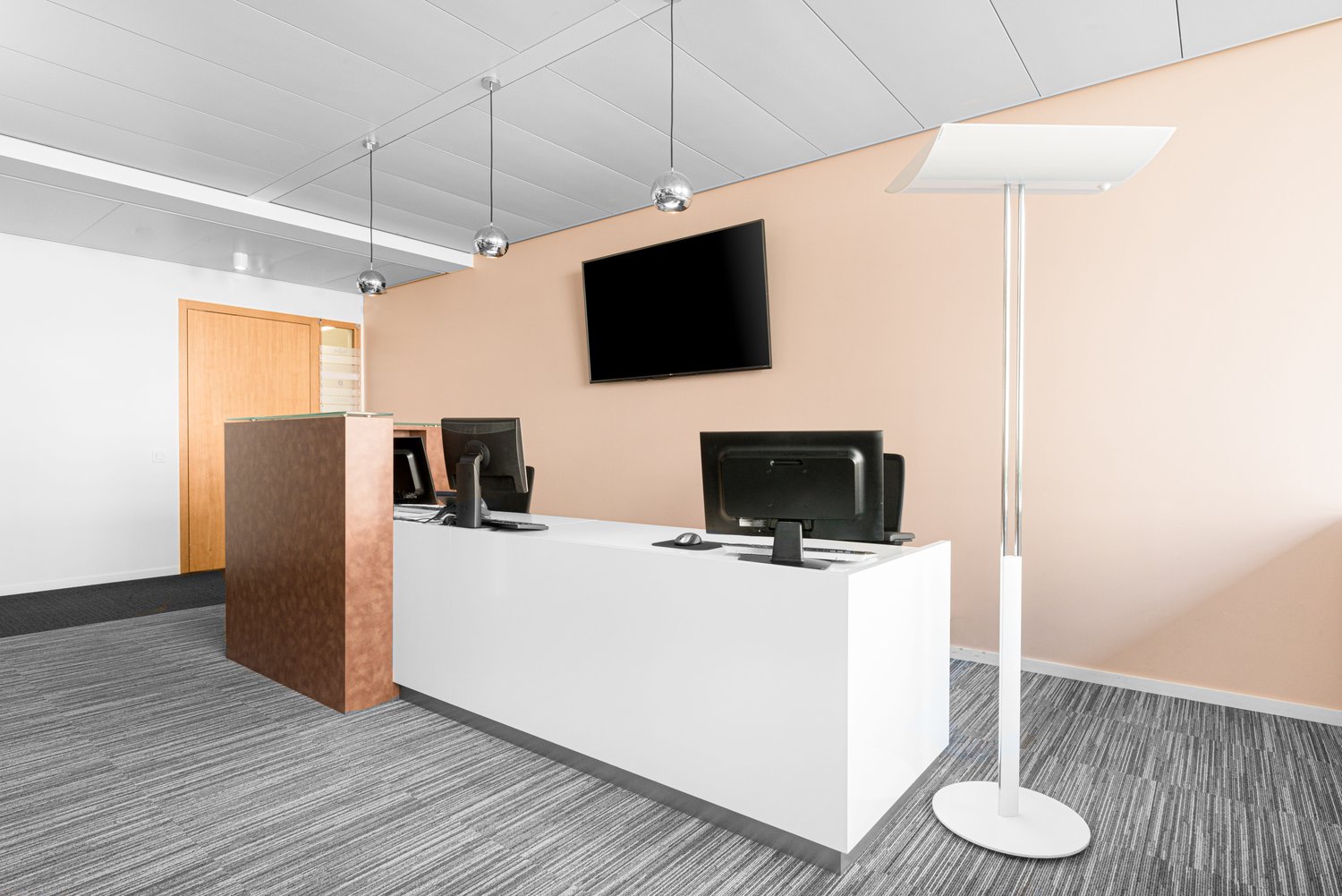 10m² office