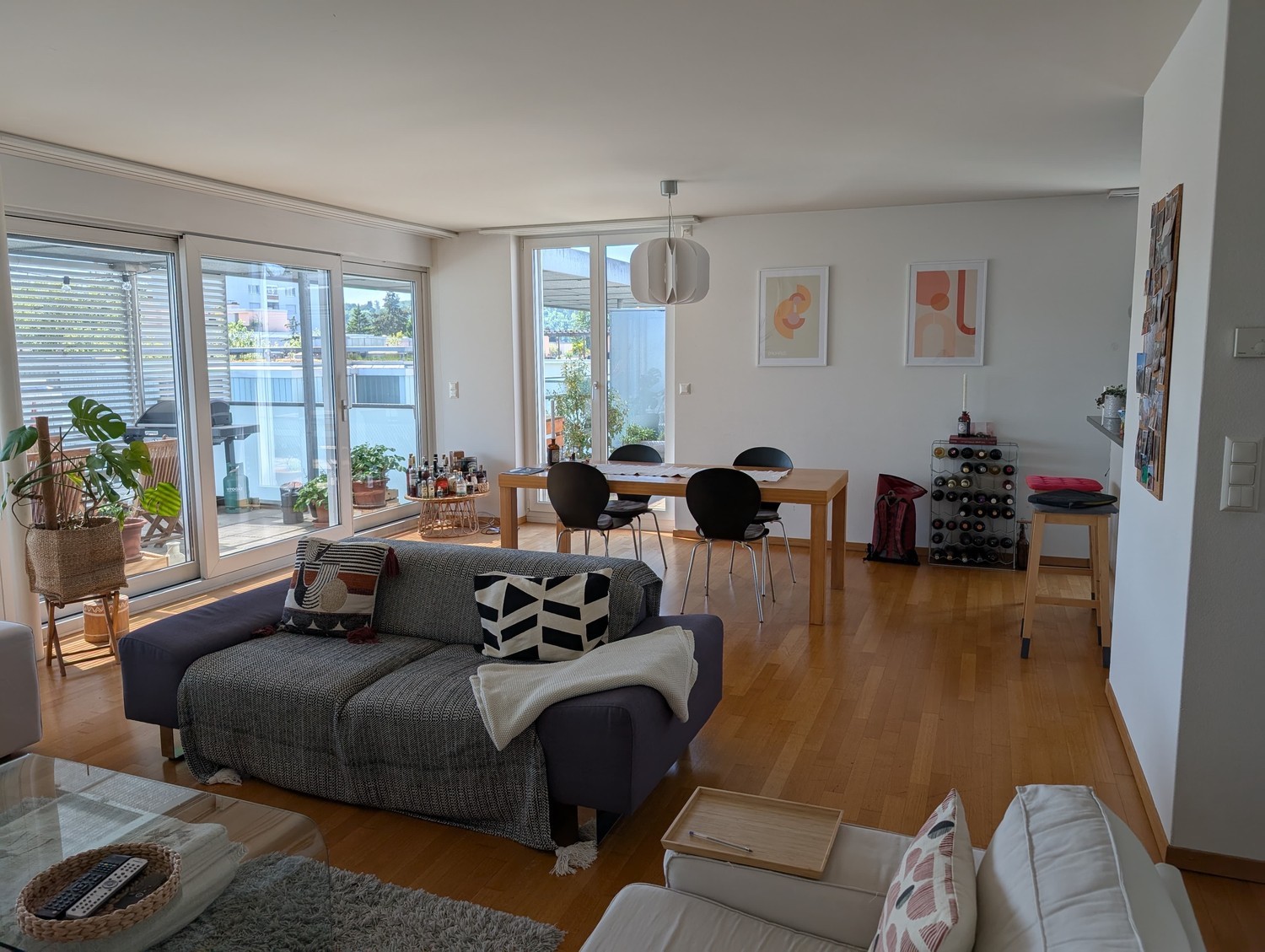 Chambre dans un appartement partagé
