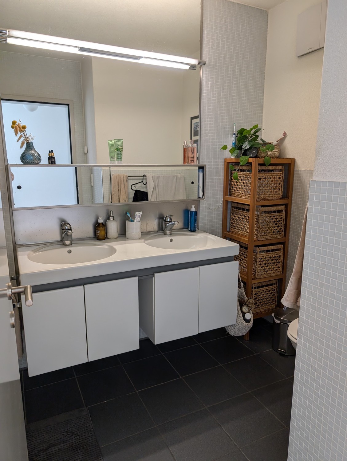 Chambre dans un appartement partagé