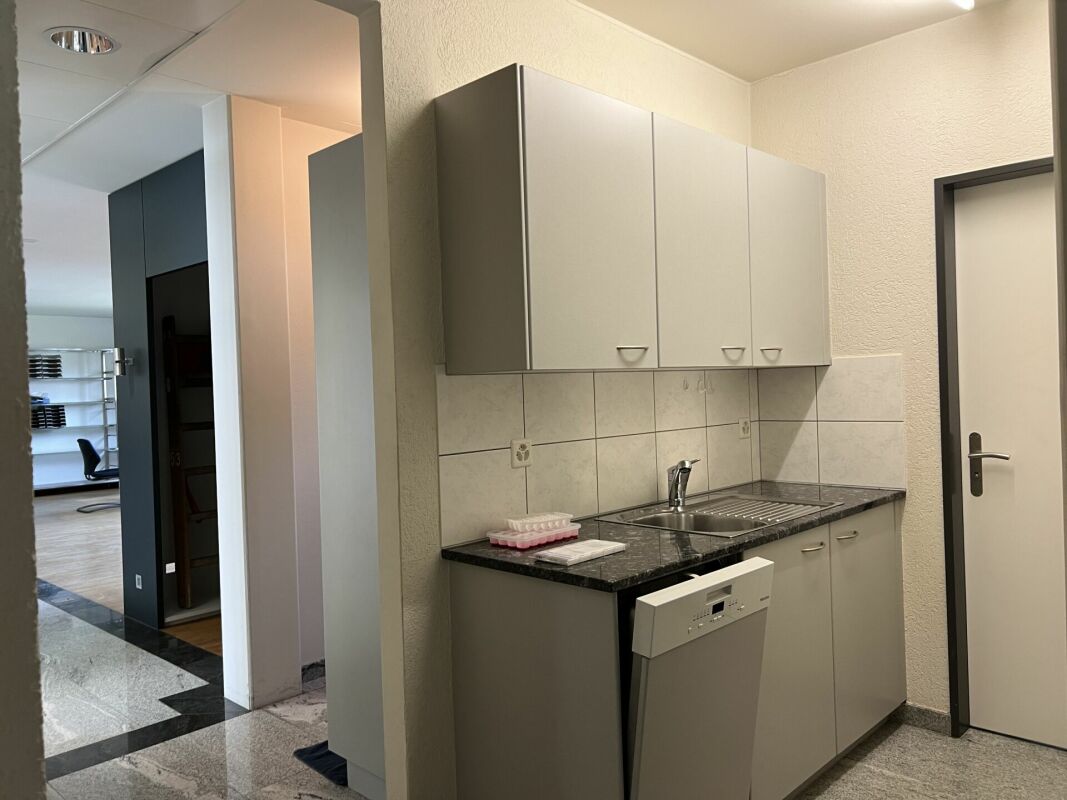 340m² commerciale