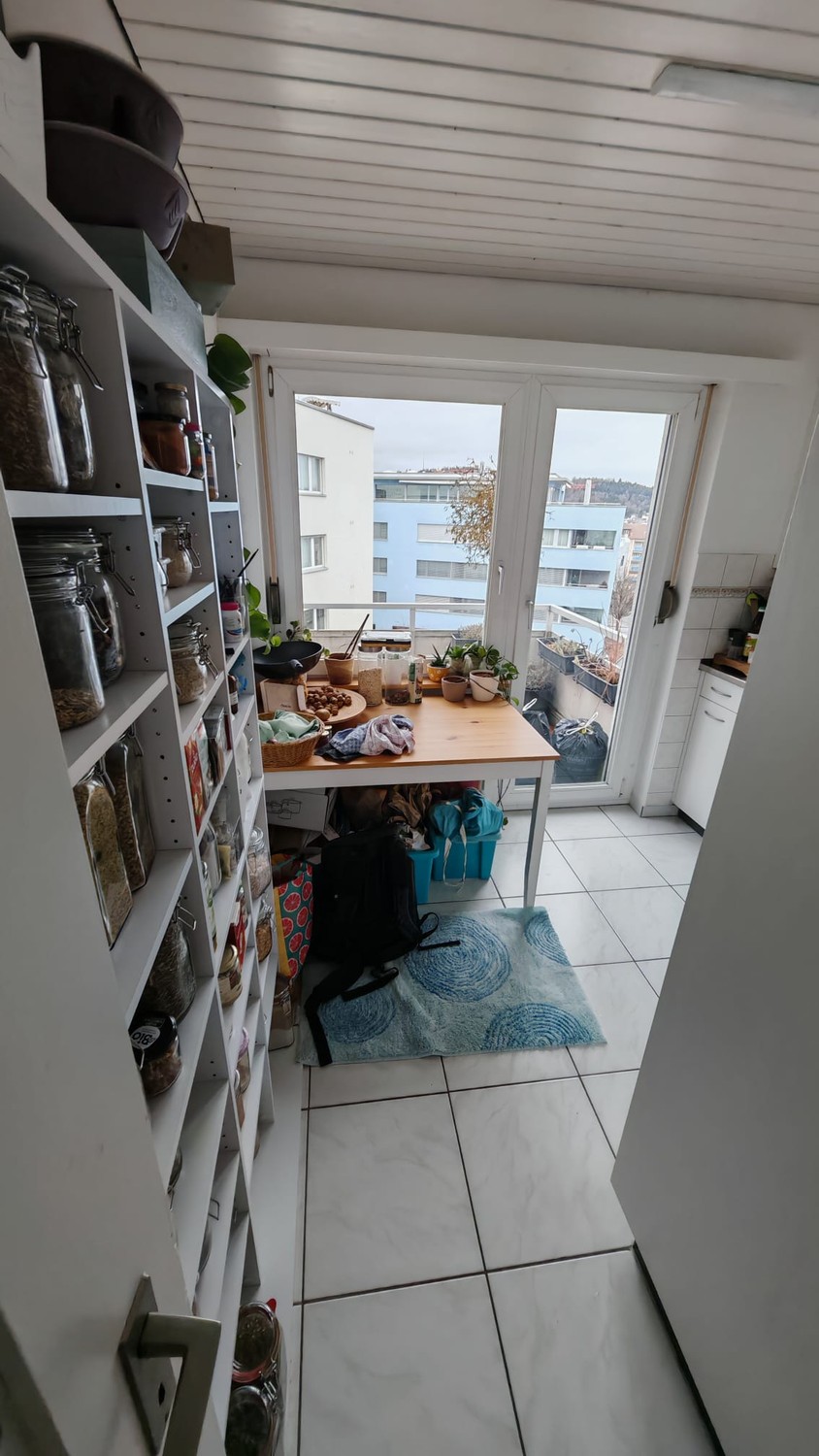 Chambre dans un appartement partagé