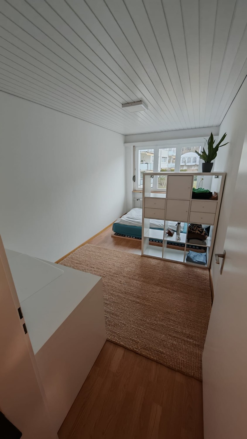 Chambre dans un appartement partagé