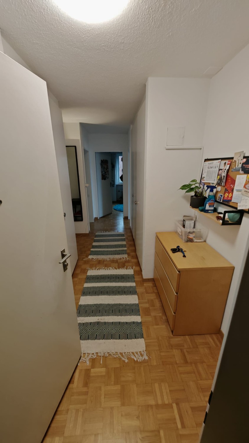 Chambre dans un appartement partagé