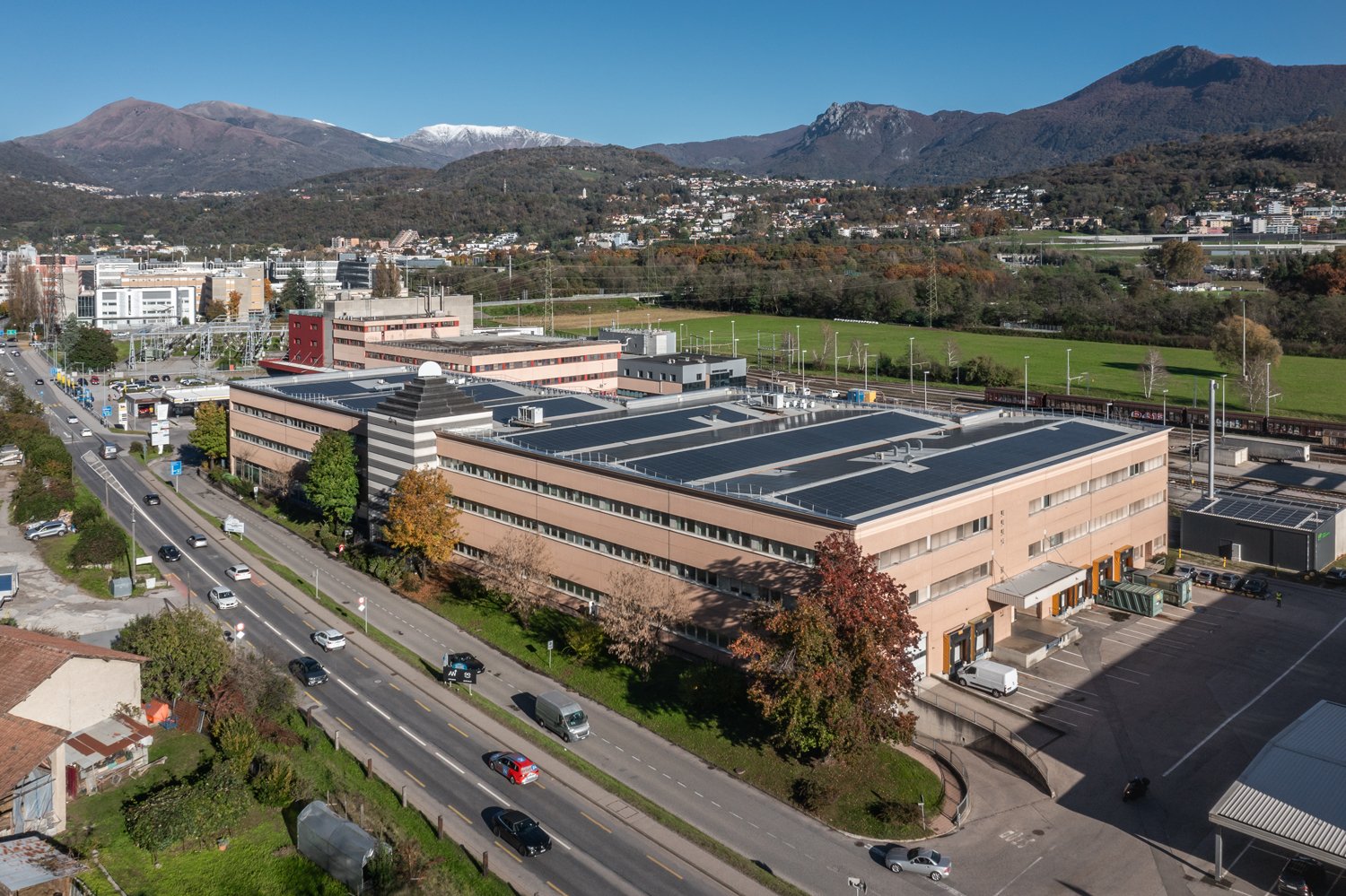 1115m² Industrieobjekt