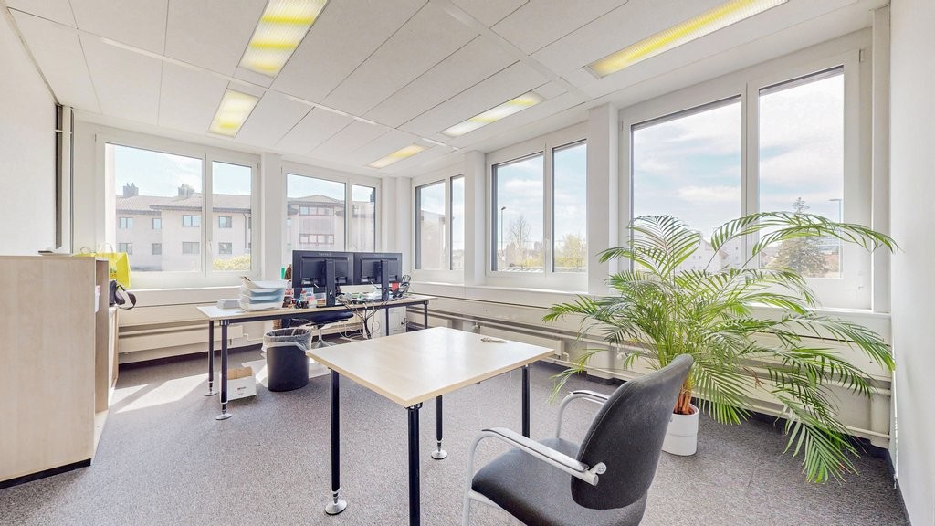 15m² office