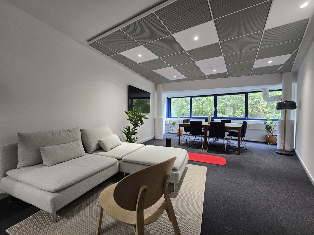 190m² office, photo 9 of 10