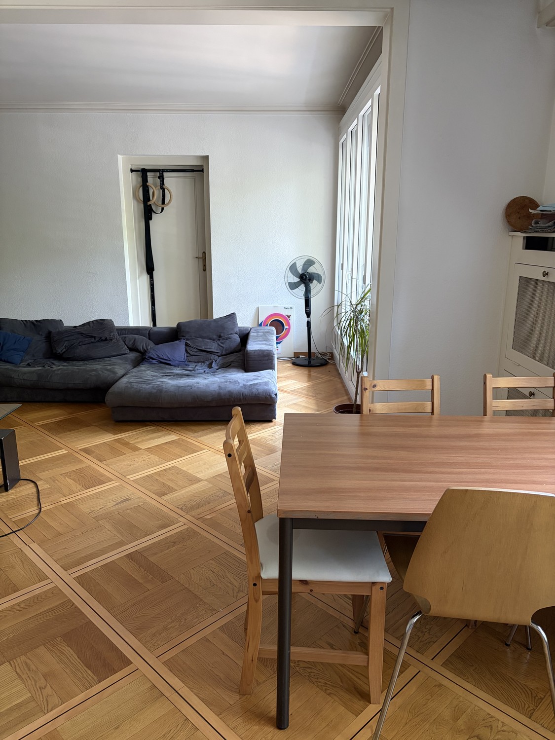 6-Zimmer-Wohnung, Foto 3 von 9