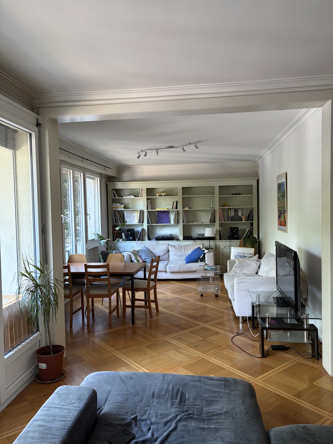 6-Zimmer-Wohnung, Foto 1 von 9
