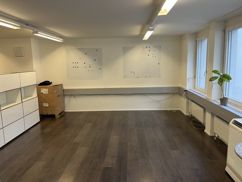 146m² bureau