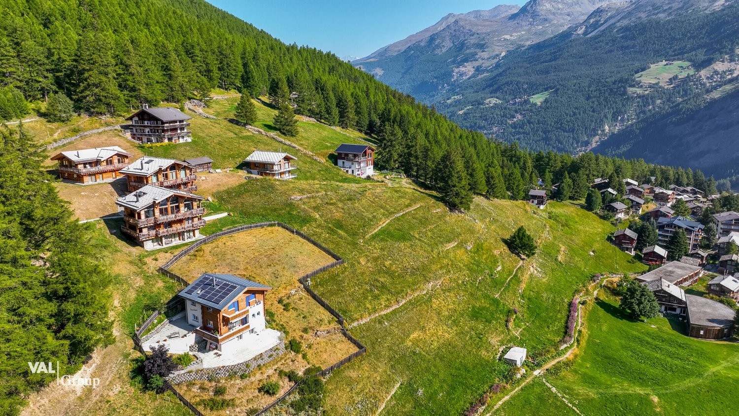 735m² terrain à bâtir