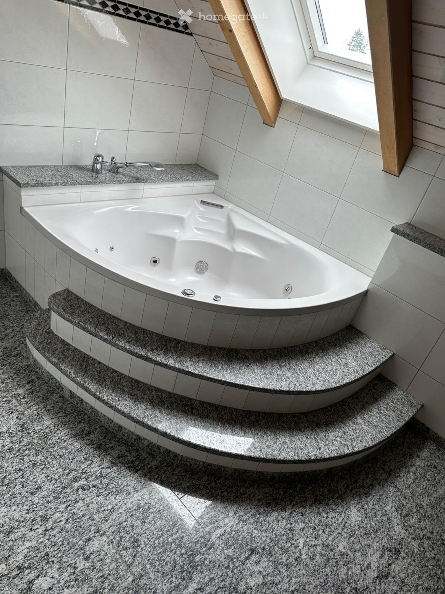 6 rooms apartment, Foto 4 von 5