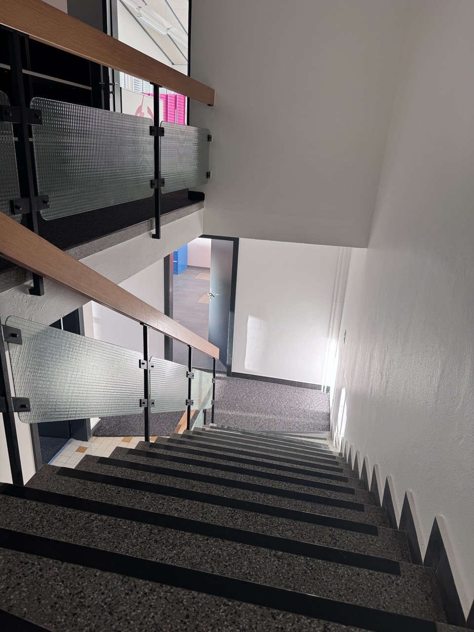408m² office, photo 9 of 10