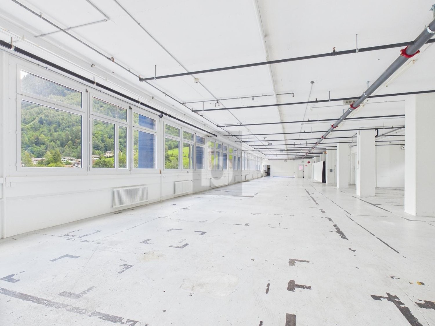 605m² oggetto industriale