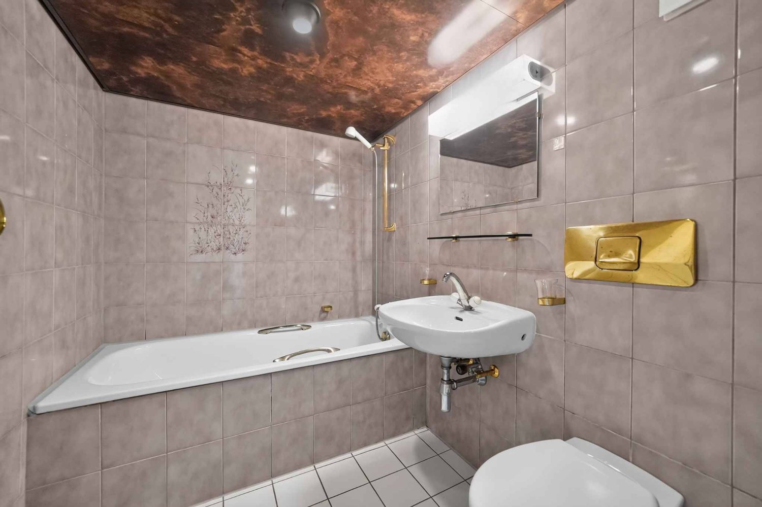 5-Zimmer-Wohnung, Foto 9 von 10