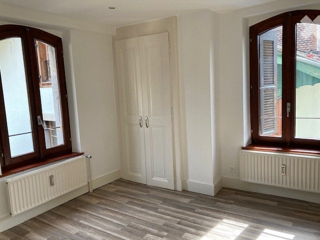 6-Zimmer-Wohnung
