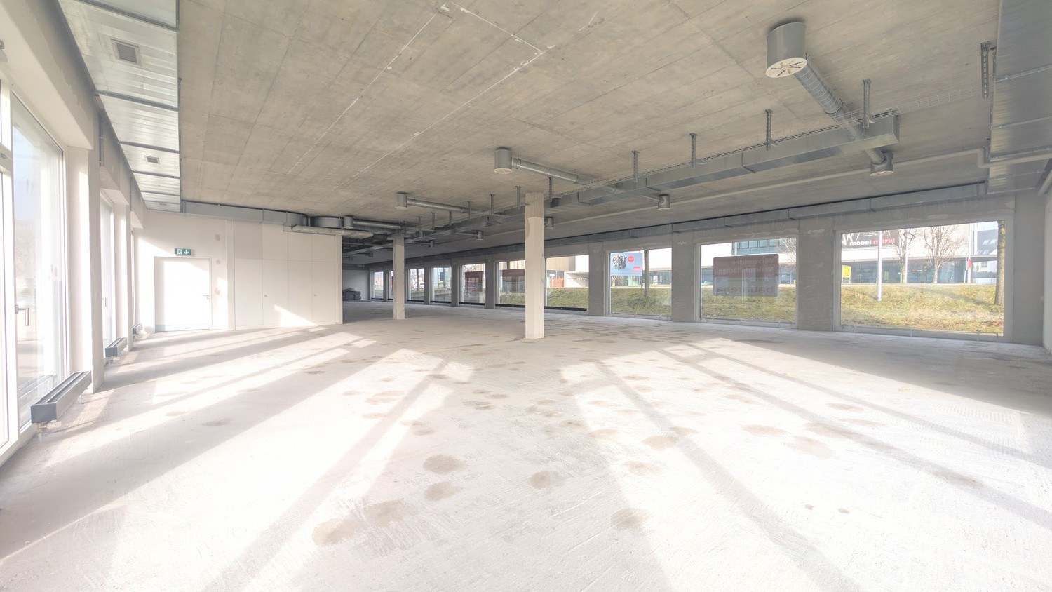 557m² shop, Foto 5 von 5