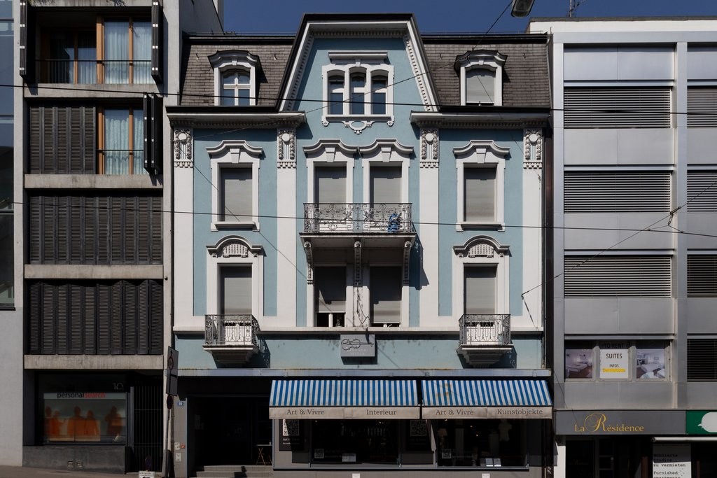 64m² office