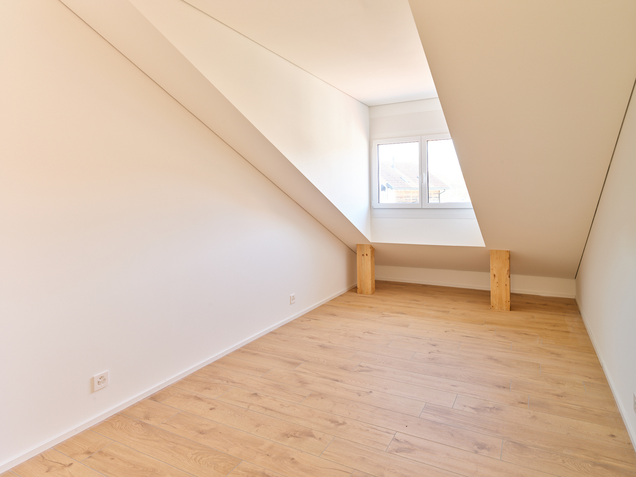 3 ½ Zimmer Dachwohnung