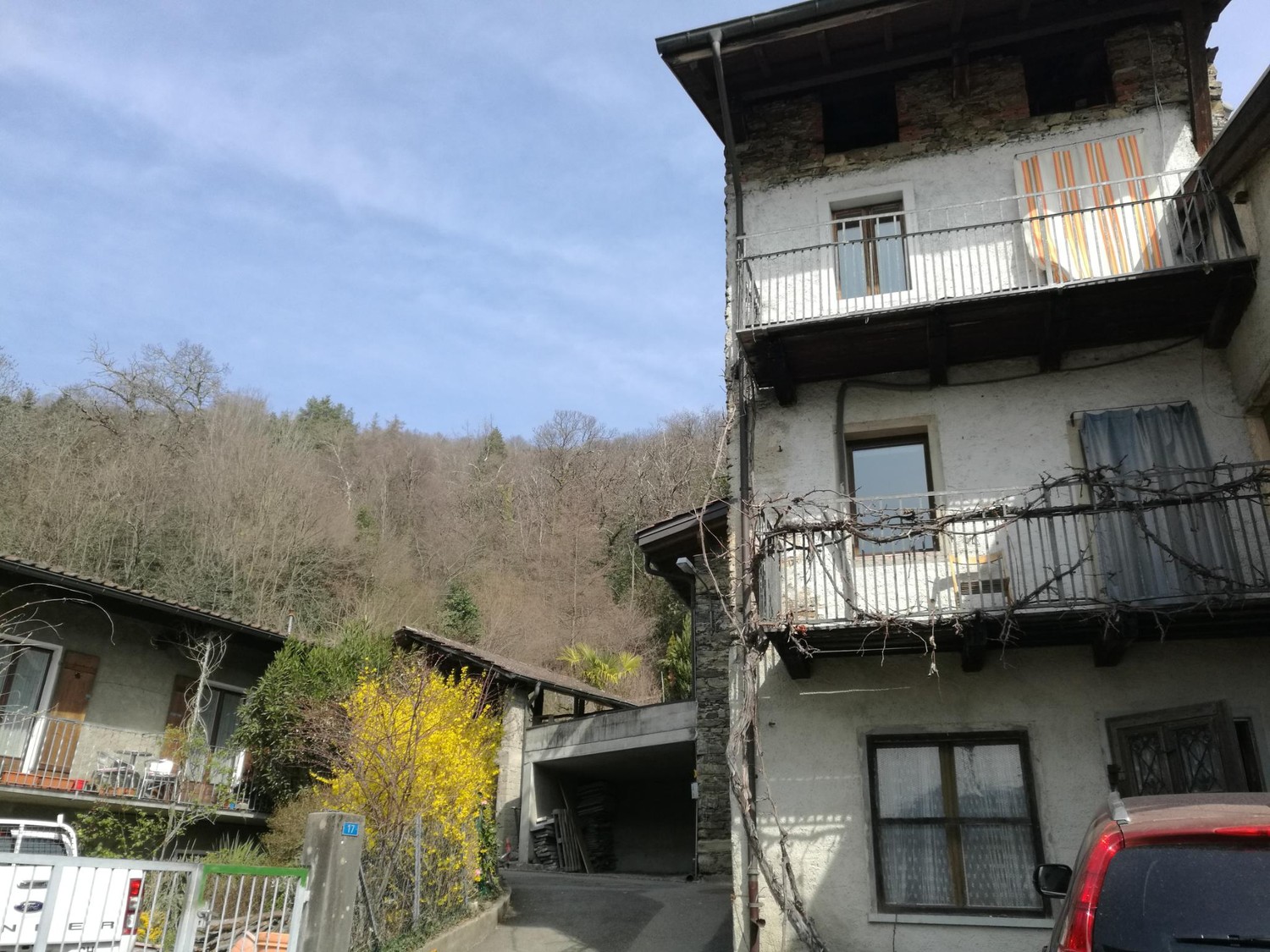 7 rooms single house, Foto 2 von 10