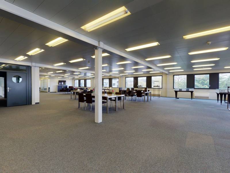 1610m² Industrieobjekt, Foto 4 von 7