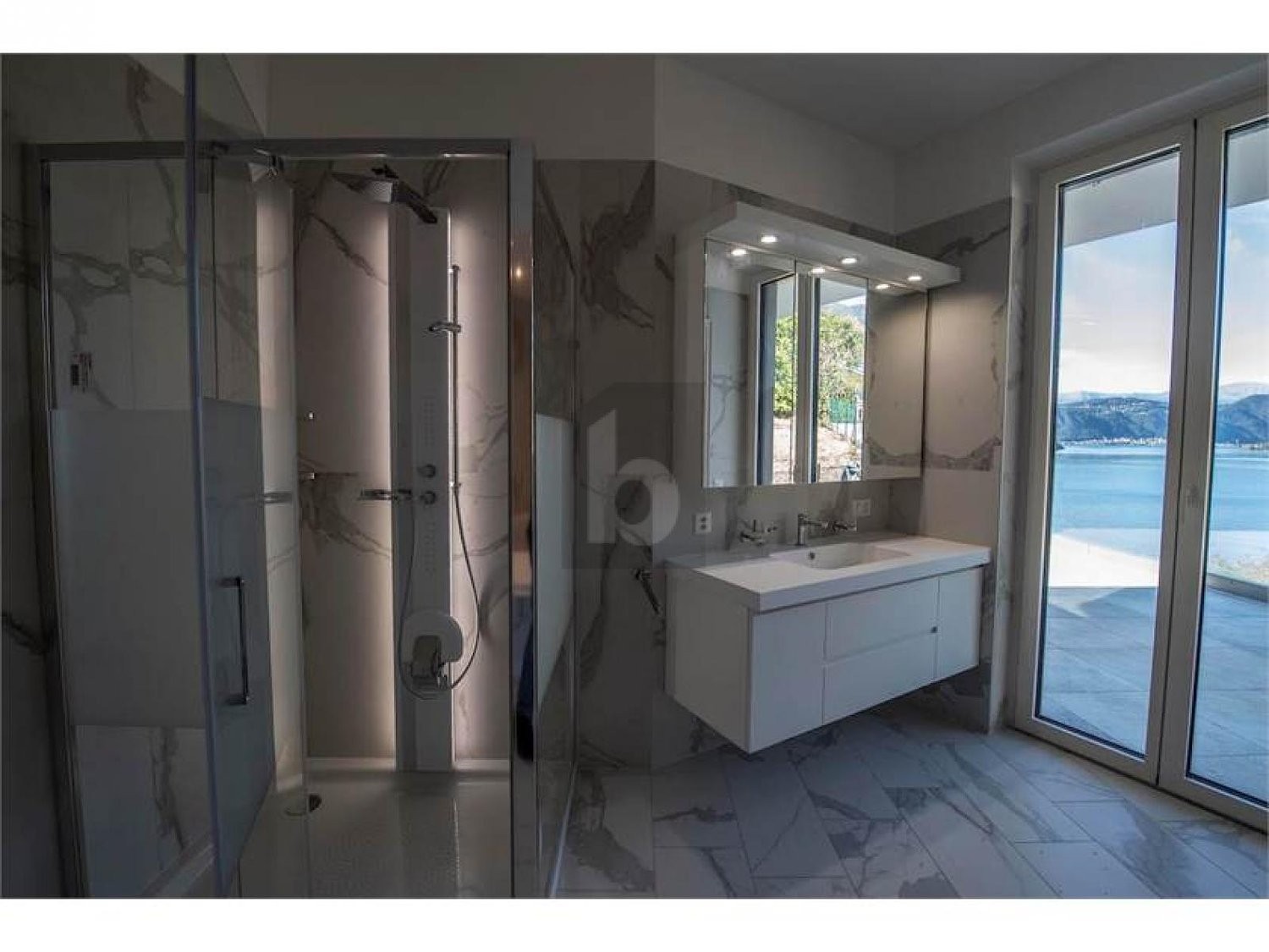 6 ½ Zimmer Attikawohnung, Foto 4 von 4