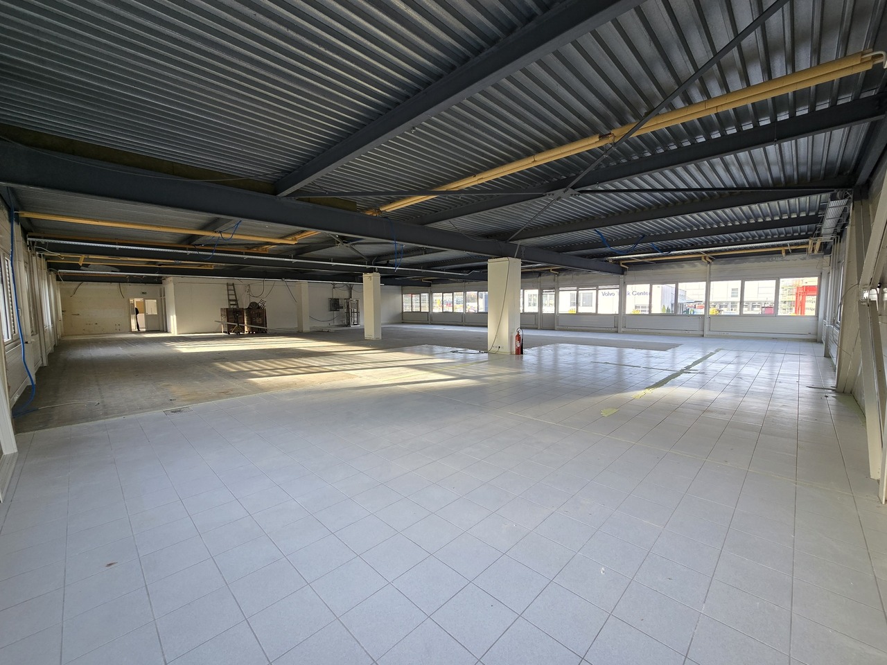 555m² office, Foto 4 von 7
