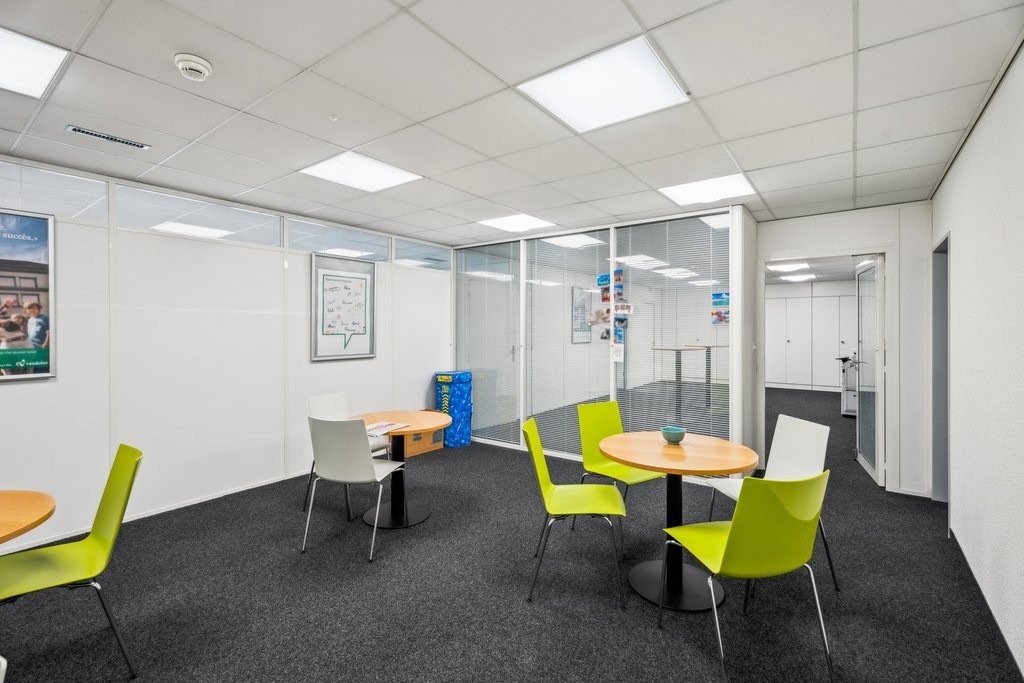 698m² office, Foto 5 von 10