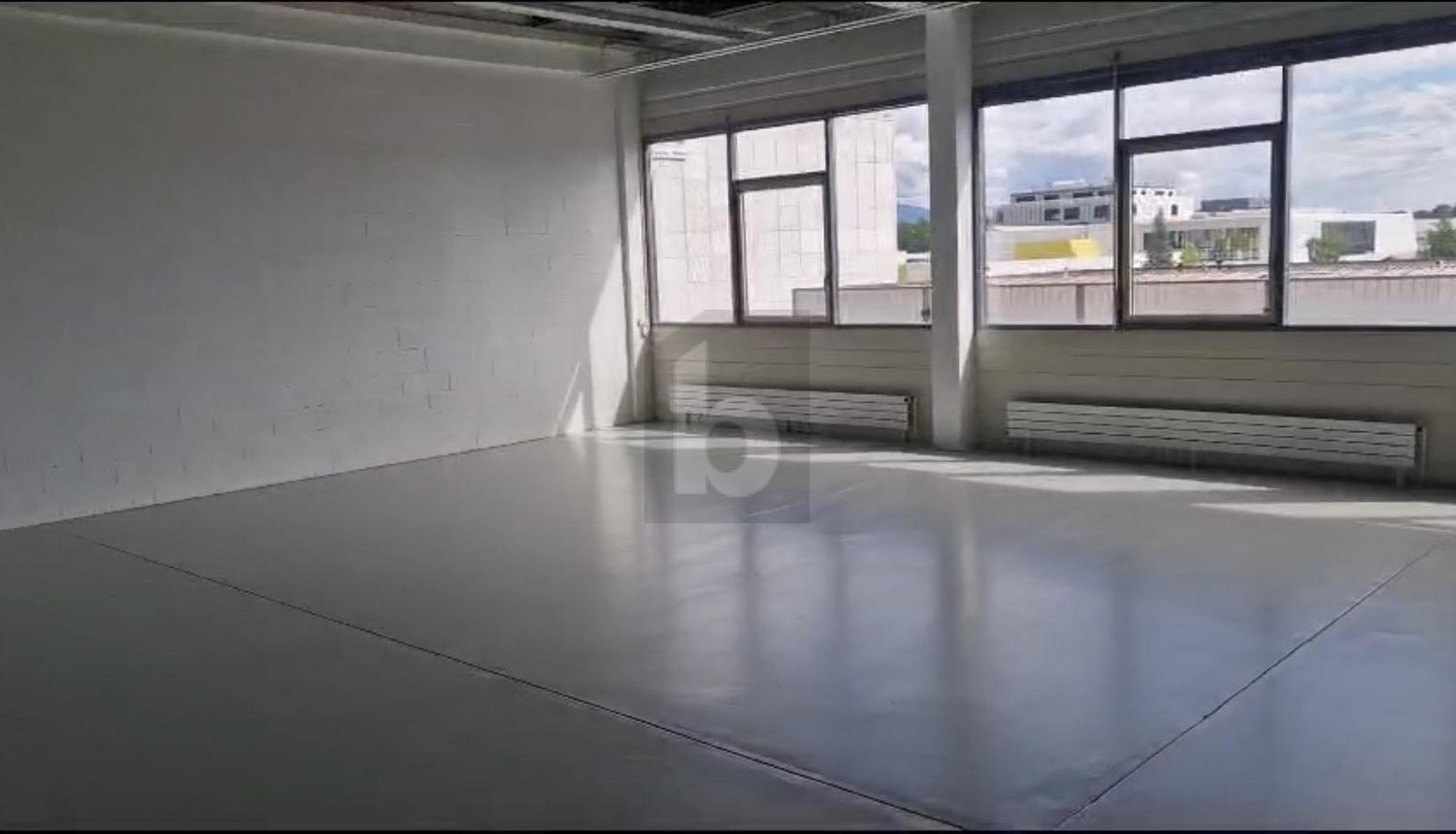 140m² Büro