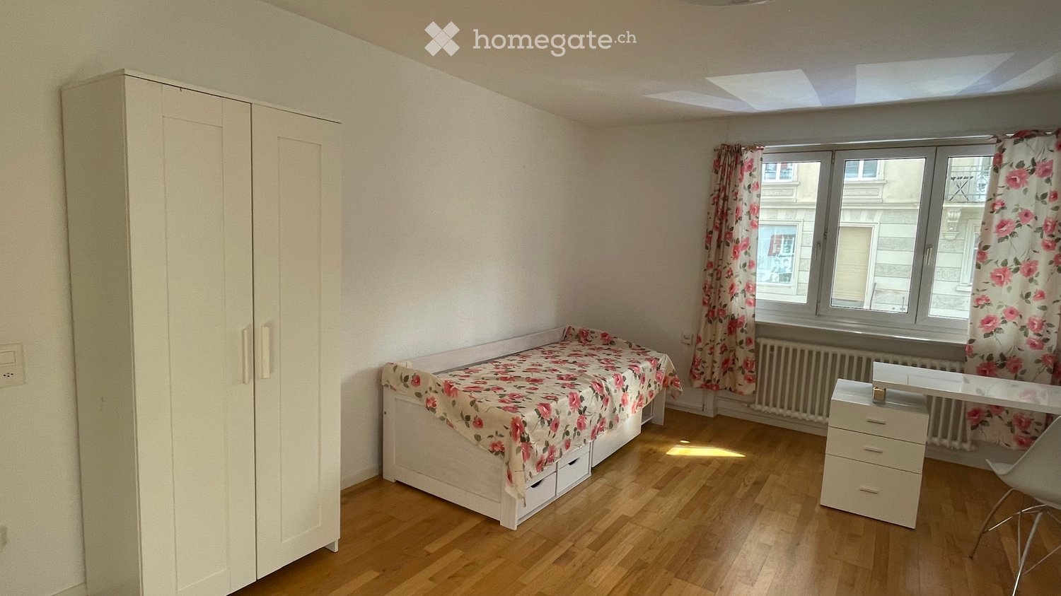 1 room single room, Foto 3 von 5