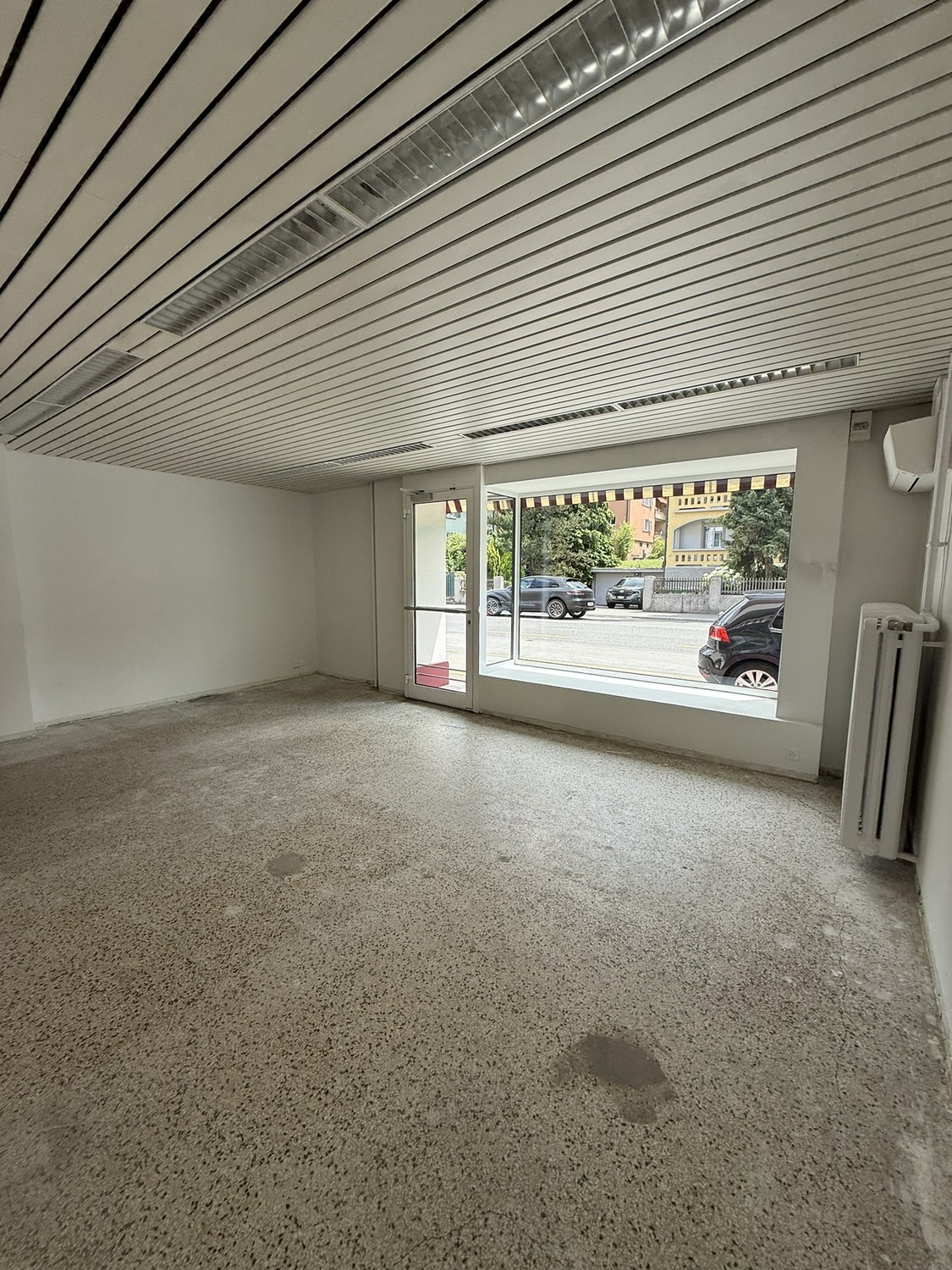 149m² commercial, Foto 1 von 10