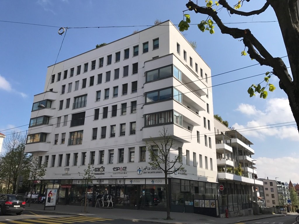 139m² office
