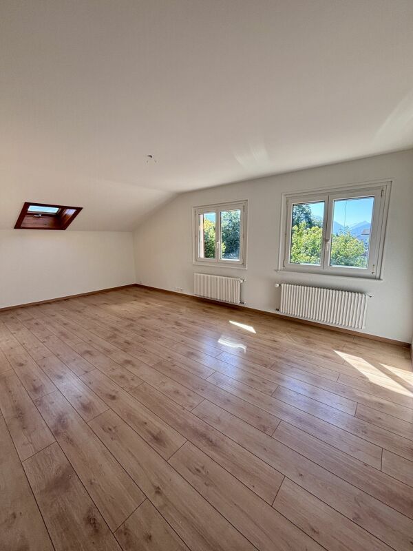 4 ½ Zimmer Wohnung, Foto 2 von 10