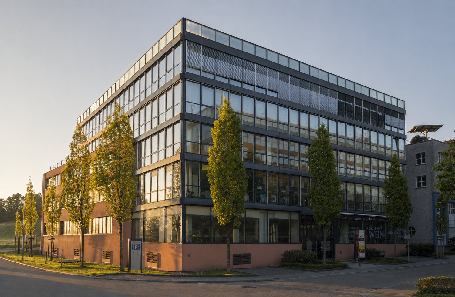 549m² office, Foto 2 von 10