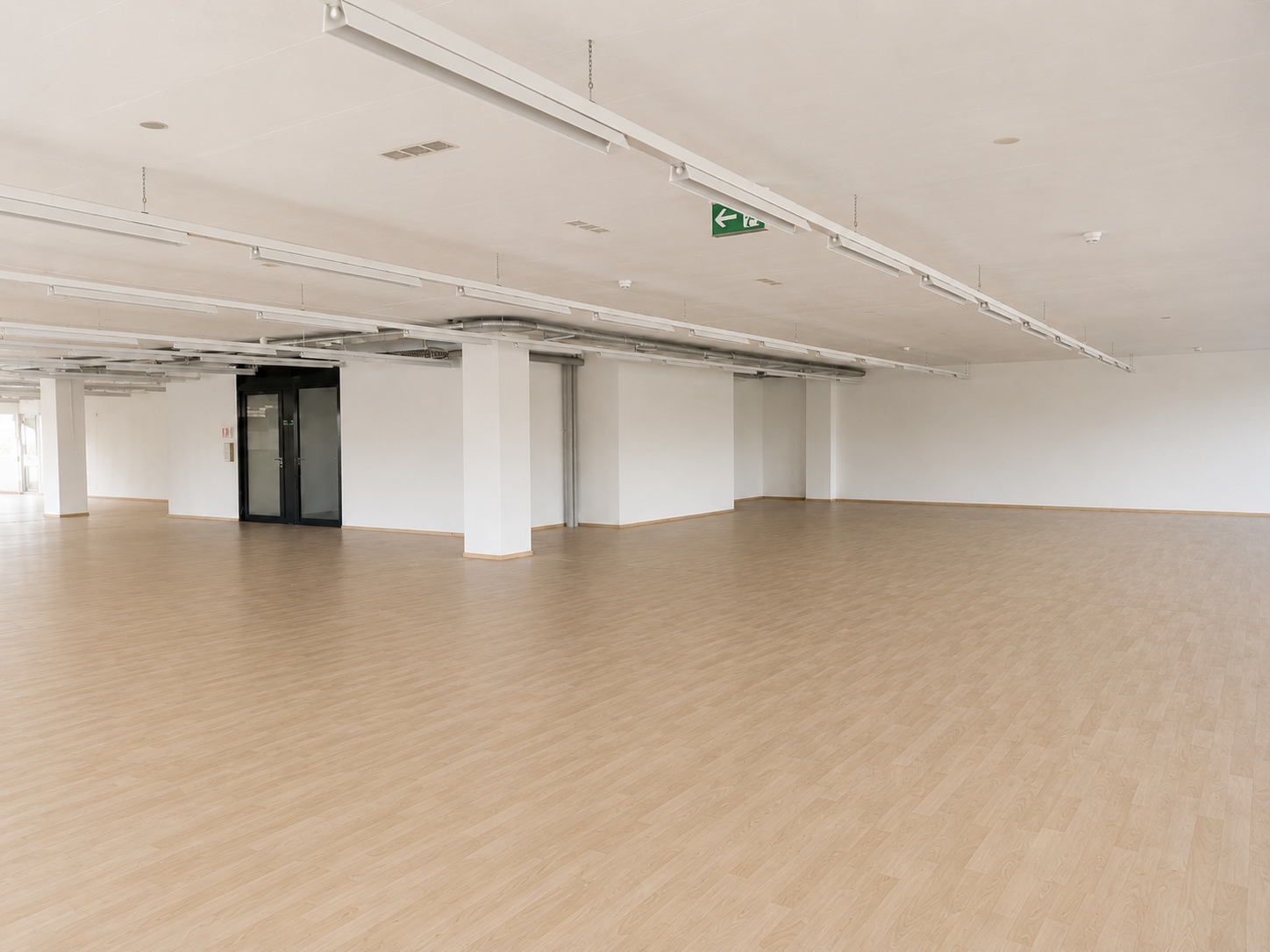 549m² office, Foto 10 von 10