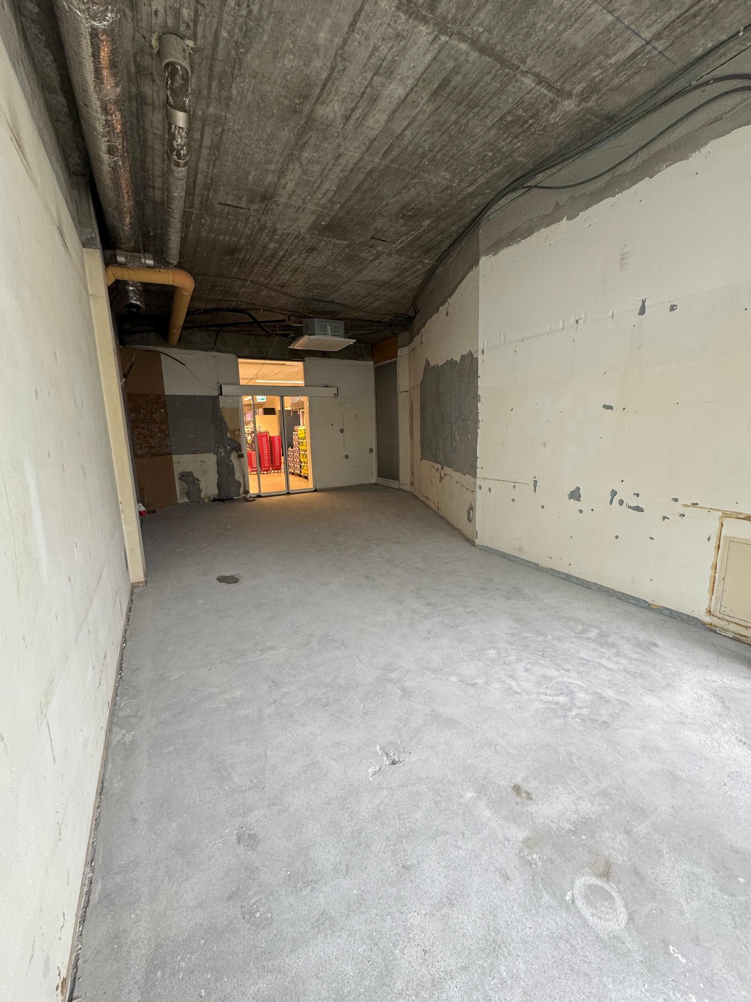 negozio di 40m²