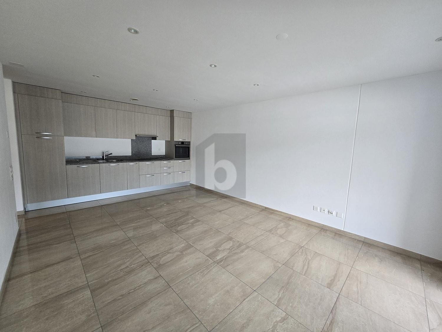 2 ½ Zimmer-Wohnung, Foto 3 von 4