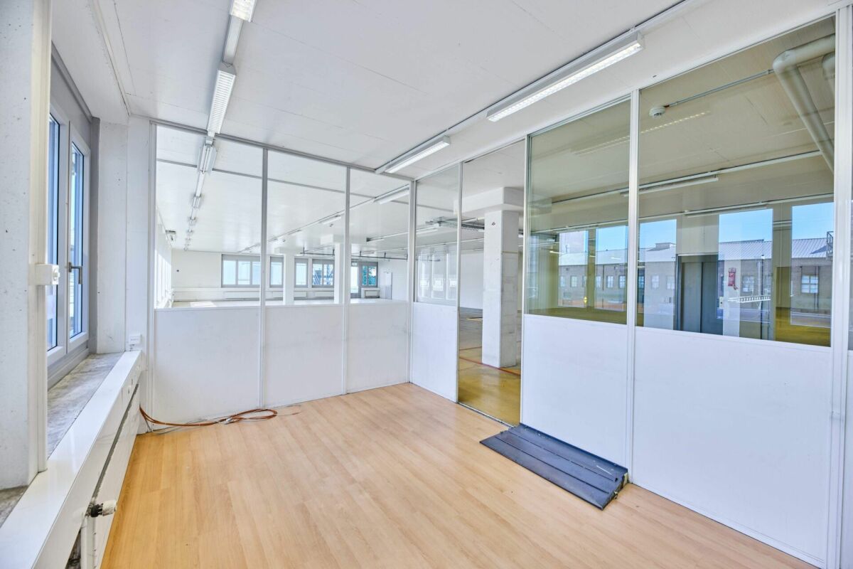 832m² commercial, Foto 5 von 10