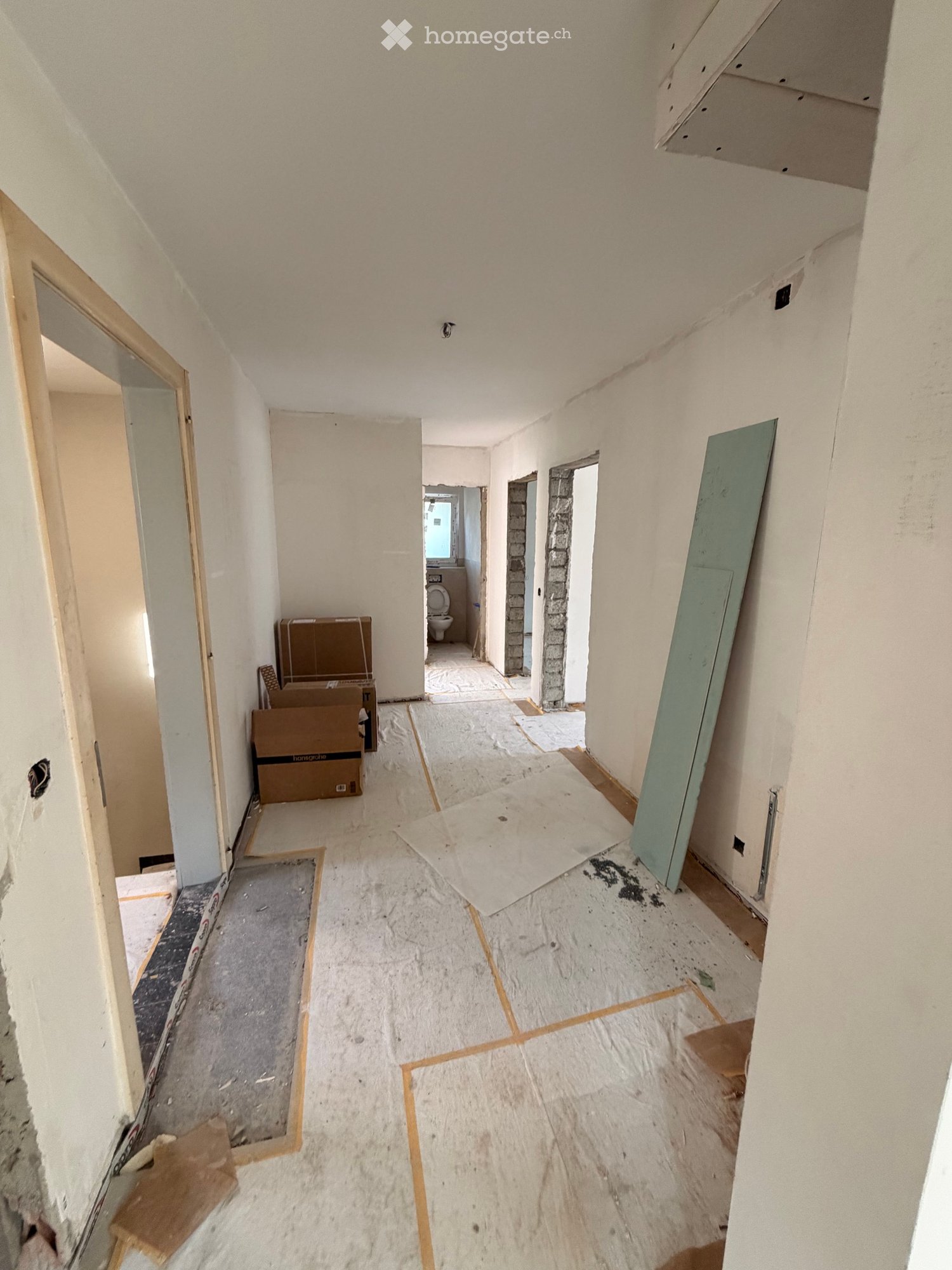 4-Zimmer-Wohnung, Foto 1 von 3