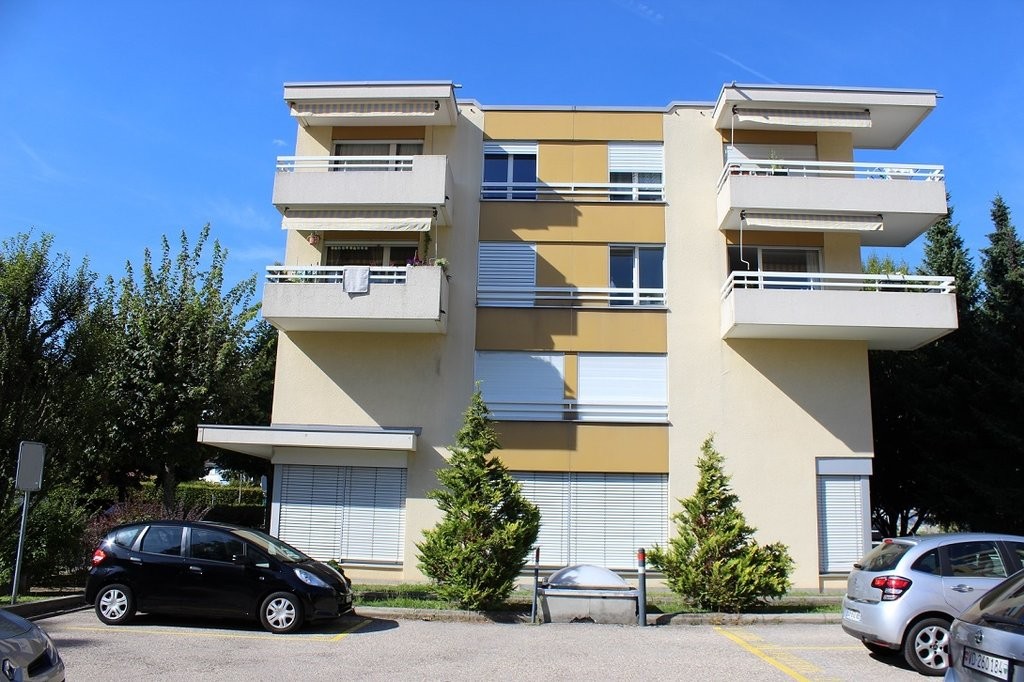 3-Zimmer-Wohnung, Foto 1 von 8