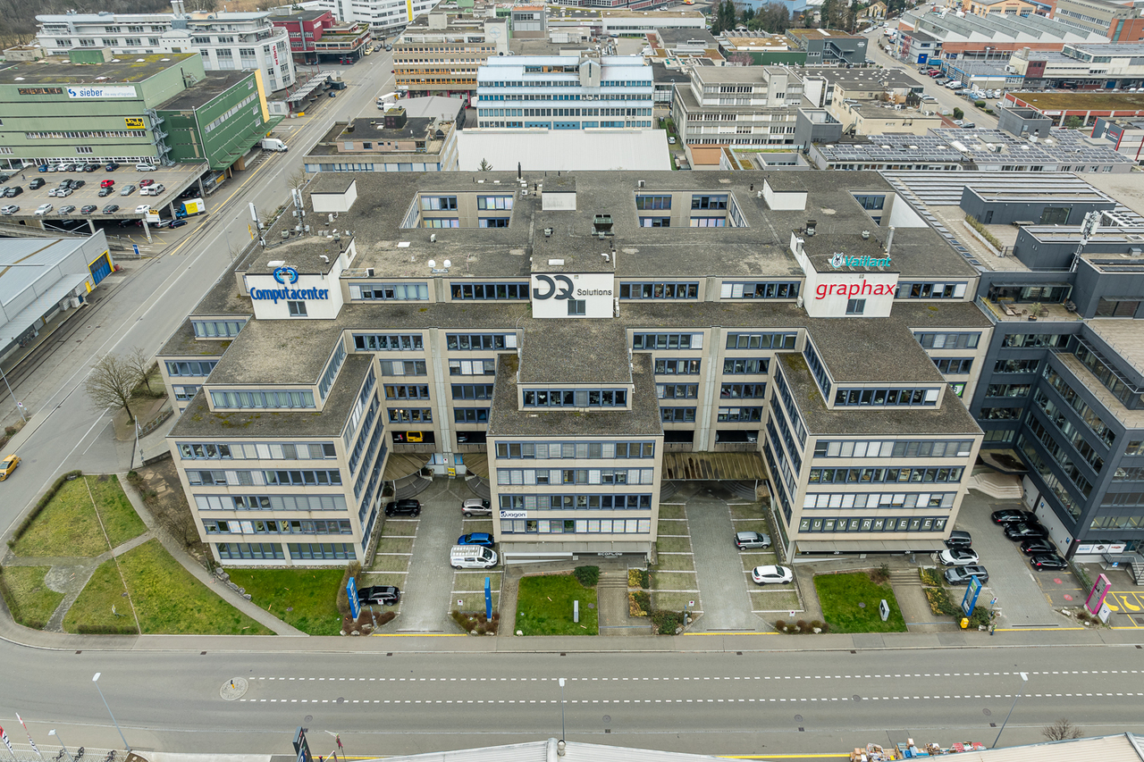 32m² office