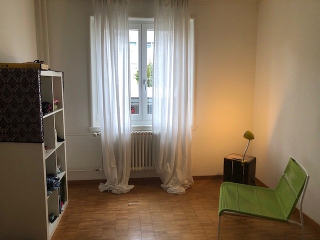 Zimmer in einer Wohngemeinschaft, Foto 1 von 3