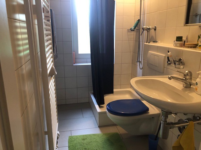Zimmer in einer Wohngemeinschaft, Foto 3 von 3