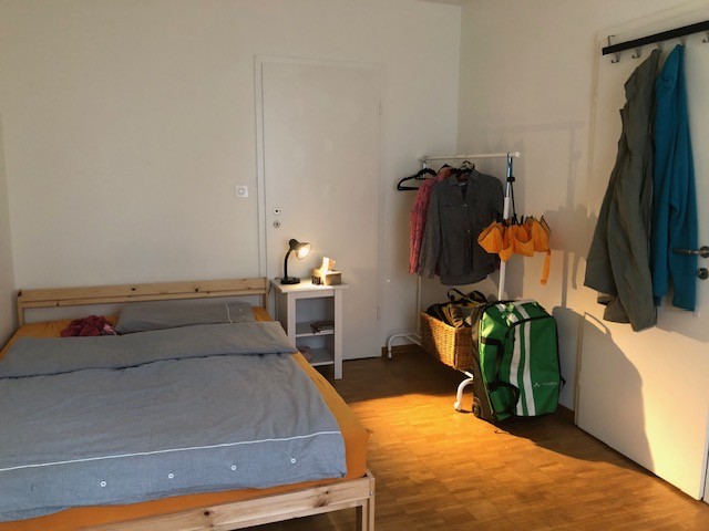 Zimmer in einer Wohngemeinschaft, Foto 2 von 3