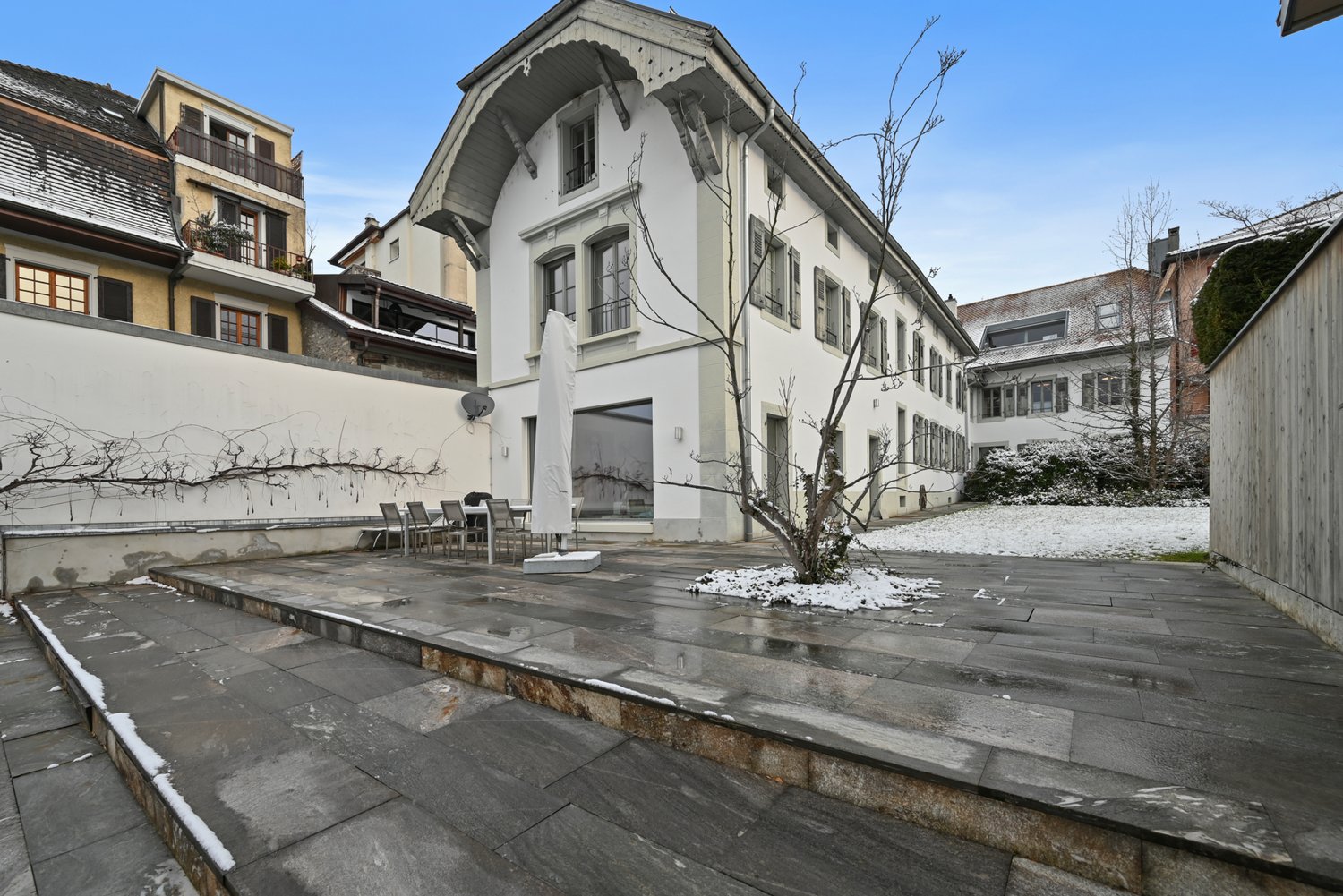8 ½ rooms villa